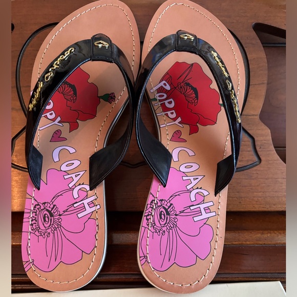 Coach Poppy Michele Black Patent Flip Flops with Gold Logo - Picture 11 of 12
